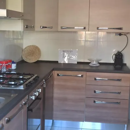 A 300 M Dal Mare: Signorile E Silenzioso Apartment