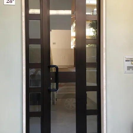 A 300 M Dal Mare: Signorile E Silenzioso Lägenhet