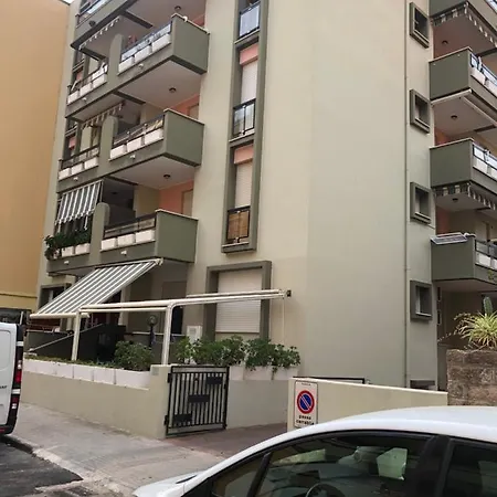 דירה A 300 M Dal Mare: Signorile E Silenzioso